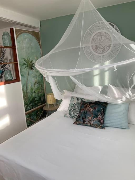 La Kaz Hibiscus, Jacuzzi Prive Vila Le Tampon Exterior foto