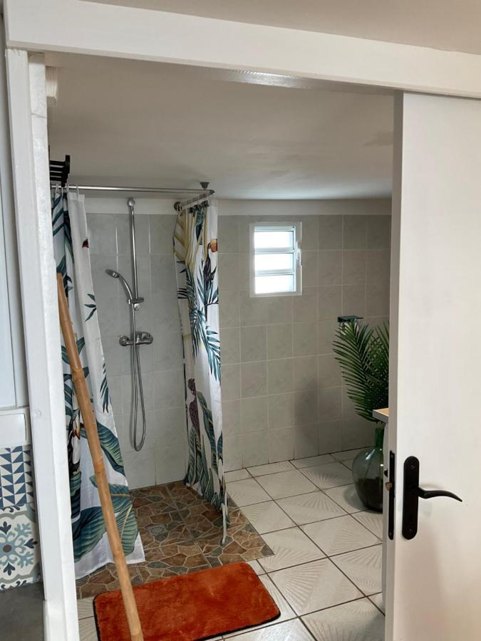 La Kaz Hibiscus, Jacuzzi Prive Vila Le Tampon Exterior foto
